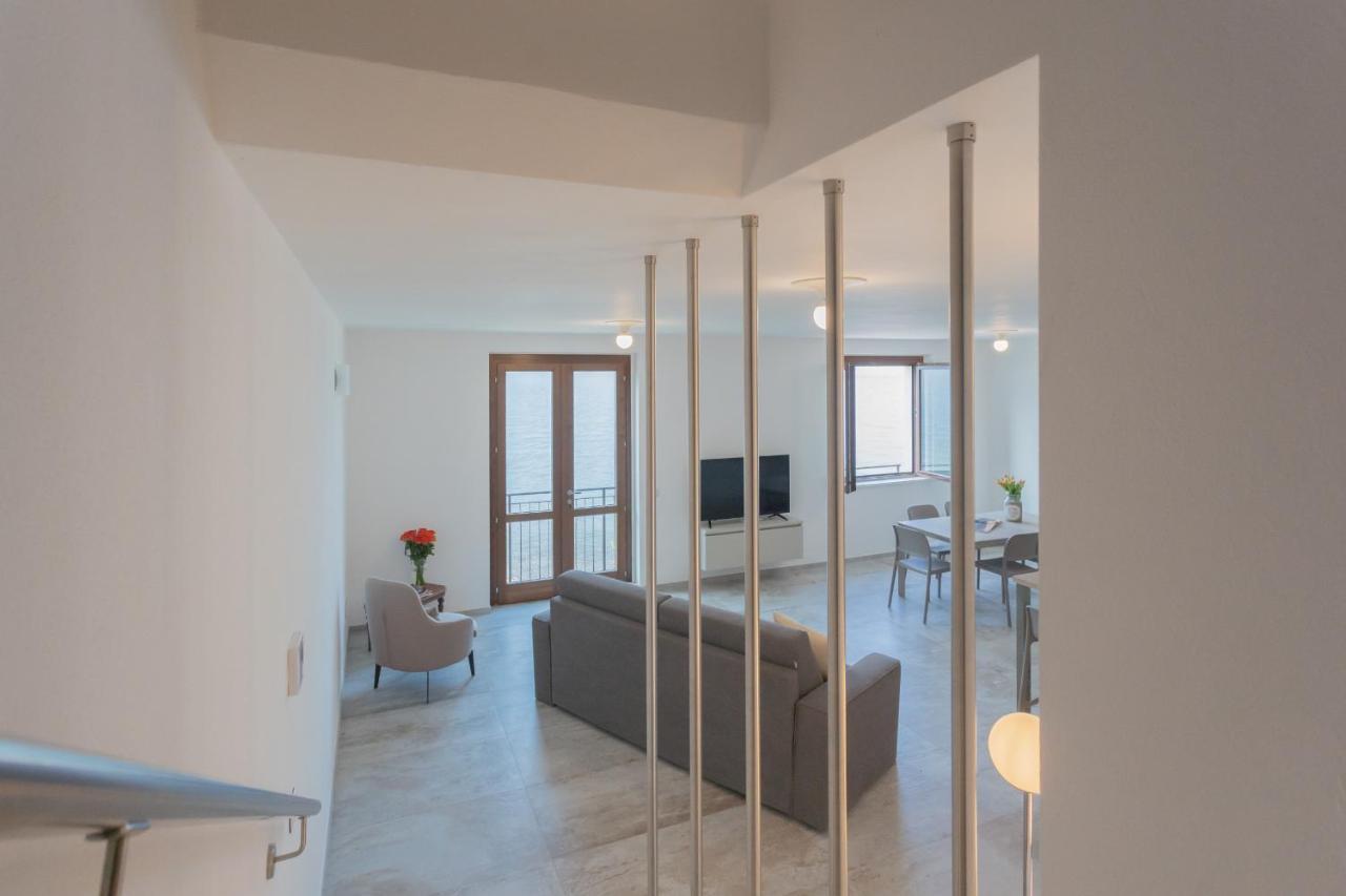לצנו Dream Lake Apartments Lake View - Private Beach By Rent All Como מראה חיצוני תמונה